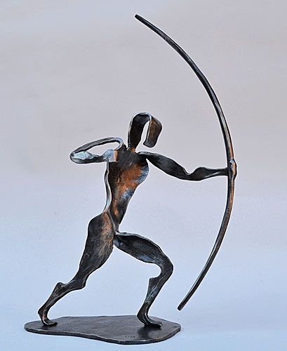 Archery sculpture, sculpture of archer, trophy archery, bow and arrow sculpture Blacksmith Sculpture, Interior Sculpture, Archery Bow, Angel Sculpture, Forging Metal, Bow And Arrow, Found Art, Junk Art, Steel Art