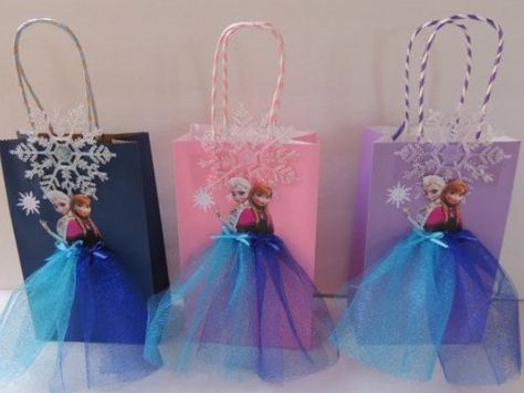 Frozen party packs. Both girls Frozen Decorations, Frozen Bday Party, Disney Frozen Birthday Party, Disney Frozen Party, Frozen Birthday Theme, Anna Birthday, Disney Frozen Birthday, Frozen Themed Birthday Party, Frozen Elsa And Anna