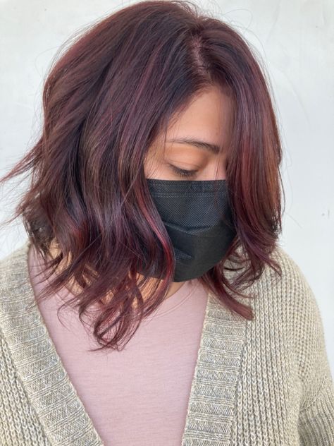 Black cherry color. Short textured cut Cherry Coke Short Hair, Black Cherry Highlights, Cherry Highlights, Hair Color Cherry Coke, Cherry Coke Hair, Black Cherry Color, Red Hair Inspiration, Cherry Red Hair, Black Red Hair