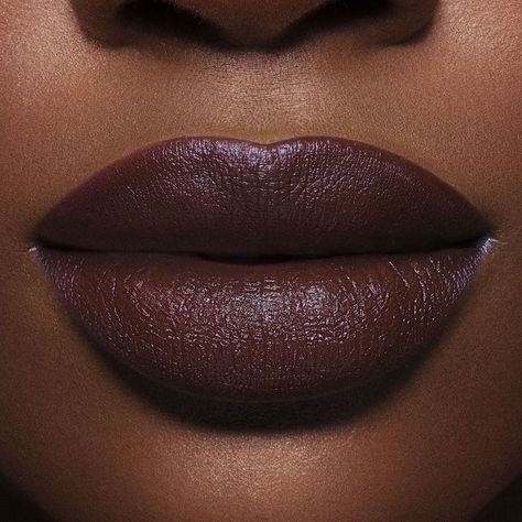 Juvia's Place on Instagram: "A rich chocolate brown lipstick is always in style 😍" Lipstick Inspiration, Chocolate Lipstick, Nude Lipstick Shades, Lip Color Shades, Juvia's Place, Lip Gloss Shades, Nude Lip Gloss, Lipstick Tutorial, Brown Lipstick