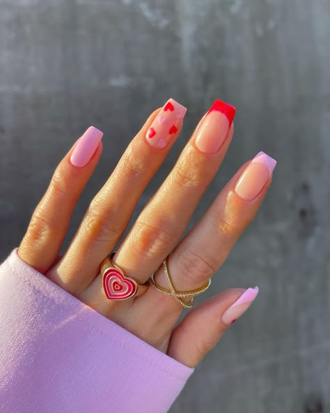 Vday Nails, Valentines Day Nails, Red Valentine, Valentine Nail Art, February Nails, Nail Designs Valentines, Cute Gel Nails, Short Acrylic Nails Designs, Heart Nails