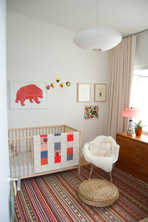 simple and modern nursery designs Ikea Rug, Simple Nursery, Nursery Modern, Gray Paint, White Nursery, Retro Baby, Beautiful Nursery, Room Color, Gender Neutral Nursery