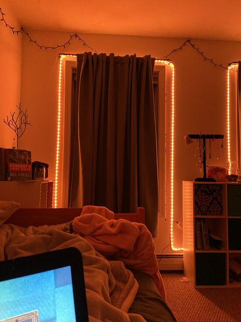 Orange Led Lights Bedroom, Dim Lighting Bedroom, Led Lights Living Room Ideas, Light Academia Bedroom, Yellow Led Lights, Vibes Room, Yellow Gray Bedroom, Mexican Bedroom, Creative Snapchats