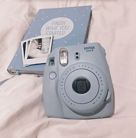 Modern Blue Aesthetic, Blue Polaroid Camera Aesthetic, Blue Camera Aesthetic, Vibe Azul, Cheengu Blue, Blue Camera, Louis Blue, Polaroid Aesthetic, Photo Bleu