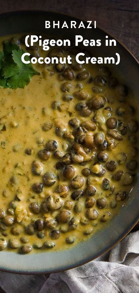 Green Pigeon Peas Recipes, Pigeon Peas Recipe, Coconut Cream Recipe, Caribbean Dinner, Tropical Dishes, Trini Recipes, Trinidad Food, Recipes With Coconut Cream, Kenyan Food