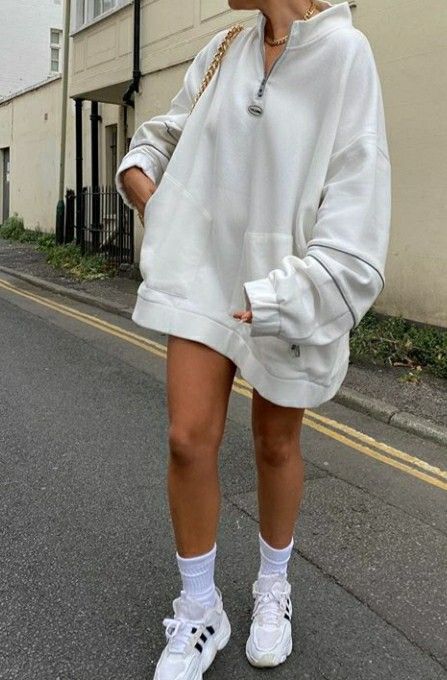 Loose Sweatshirt Outfit, Winter Comfy Outfits, Womens Track Pants, Oversized Hoodie Outfit, Outfit For Everyday, Hoodies Streetwear, Oversize Outfit, Zipper Sweatshirt, Trendy Hoodies