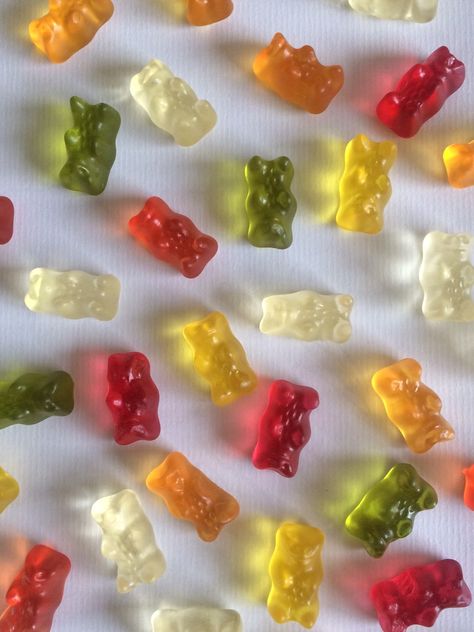 Jelly Bears for Jelly Bears Experiment Pink Scrapbook Paper, Sweets Photography, Jelly Bear, Food Photography Lighting, Pink Scrapbook, Jelly Sweets, Jelly Bears, Candy Art, Candy Chocolate