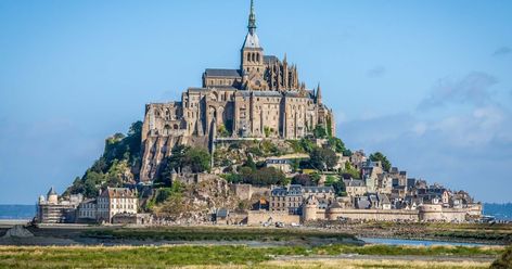 The French Island Where Archangel Michael “Visited” Centuries Ago; Chisom Njoku; Guardian.ng Kahlan Amnell, D Day Beach, Castle Fortress, Amish Friendship Bread, Grad Trip, American Cemetery, Paris Italy, Mont St Michel, World Of Wanderlust