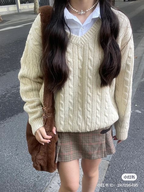 A Woman, Plaid, Skirt, Hair