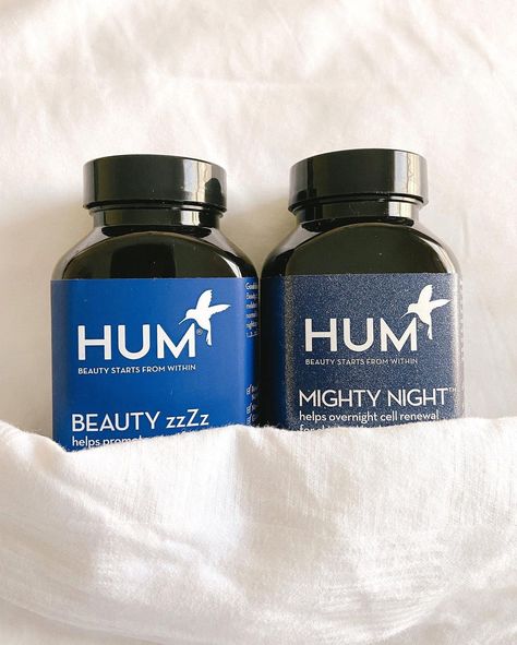 HUM Nutrition on Instagram: “"Name a better bedtime duo! 💤 Whenever I’m feeling stressed, it affects my sleep. @humnutrition Beauty zzZz & Mighty Night are what I…” Sleep Product Photography, Hum Nutrition, Body Clock, Sleep Supplements, Natural Sleep Aids, Beauty Vitamins, Health Heal, Natural Sleep, Better Sleep