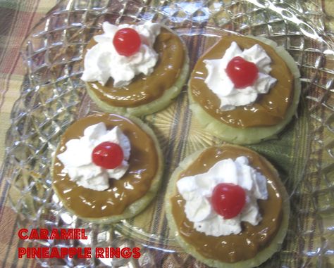 The Better Baker: Caramel Pineapple Rings Carmel Recipe, Cooking Easy Recipes, Sour Cream Cookies, Baked Pineapple, Super Easy Desserts, Caramel Slice, Pineapple Rings, Hawaiian Sweet Rolls, Impressive Desserts