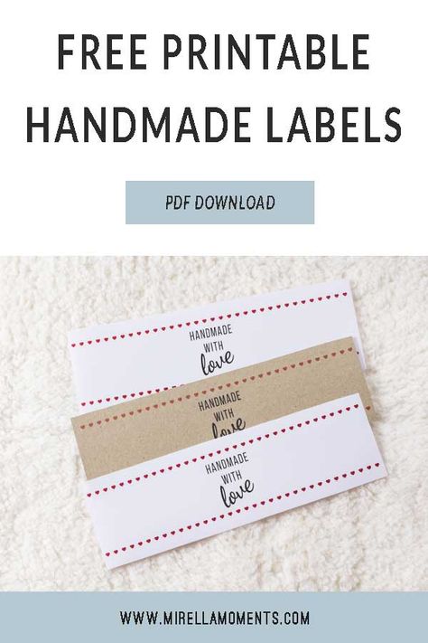 Free printable “Handmade with love” labels to wrap around your small knit, crochet, sewn and other DIY gifts! Download a free PDF file, print, cut and wrap around your handmade items. #freeprintable #printablelabels #knitlabels #crochetlabels #handmadelabels Printable Gift Labels, Craft Ideas For Beginners, Labels Printables Free Templates, Crochet Labels, Handmade Labels, Knitting Labels, Craft Label, Free Printable Tags, Love Label