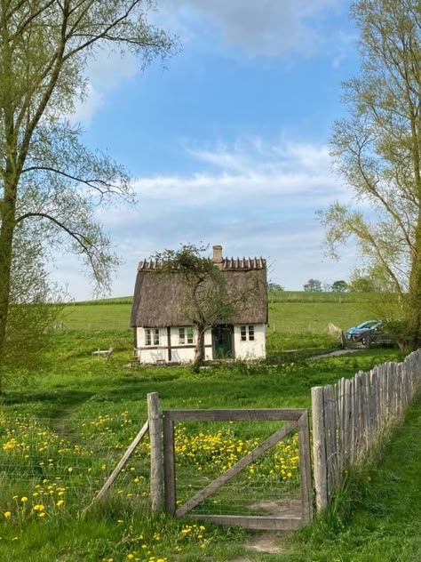 Small Cottage Core House, Small House Countryside, Small Countryside House, Small Cottage Aesthetic, England Countryside Cottage, Cottage Core Landscape, Denmark Countryside, Idyllic Aesthetic, Countryside House Aesthetic