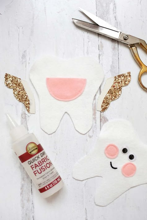 How to Make a Tooth Fairy Pillow (Free Printable with a No-Sew Option!) - A Beautiful Mess Tooth Pillow Diy, Tooth Fairy Pouch Diy Free Pattern, Felt Tooth Fairy Pillow Pattern, Sew Tooth Fairy Pouch, Diy Tooth Fairy Door Hanger, Tooth Fairy Holder, Felt Tooth Fairy Pouch, Felt Tooth Fairy Pillow, Tooth Pillow Pattern Free