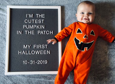 Pumpkin baby letter board Holiday Baby Pictures, Halloween Baby Pictures, Fall Baby Photos, Baby Holiday Photos, Fall Baby Pictures, Cutest Pumpkin In The Patch, Baby Milestones Pictures, Monthly Baby Pictures, Baby Milestone Photos