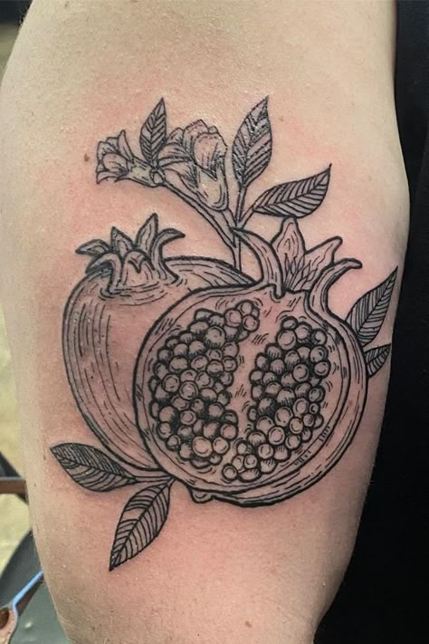 Pomegranate Tattoo, Fruit Tattoo, Funky Tattoos, Tattoo Parlor, Sketch Tattoo Design, Spooky Tattoos, Mythology Tattoos, Unique Tattoo Designs, Tattoo Portfolio