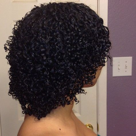 Curly Hair Care Routine, Beautiful Natural Hair, Pelo Afro, Beautiful Curly Hair, Natural Hair Beauty, Natural Curls Hairstyles, Hairdos For Curly Hair, Wash And Go, Natural Hair Styles Easy