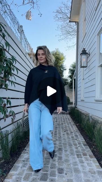 Tammy Caciola on Instagram: "Yesterday’s Look🫶 Headed to an early Friday dinner because lately I’m all about eating out early! So much easier to get into high demand restaurants and your home by 7! Do you eat out early or love prime hours? -This stunning open cardigan worn with a pin to make it a wrap from @brochuwalker obsessed with this investment piece. 👉🏻Send this to someone you think might like it and turn on my reel notifications so you do not miss one! THANK YOU for shopping my links❤️🙏🏻 #brochuwalker #bwwoman #midlifewomen #ltkover40 #everydaystyle #widelegpants #chanelbrooch How to style, easy outfit, style hacks, everyday outfit, fall outfit, fall trends, Pinterest inspiration, casual chic outfit, minimal outfits, workwear, classic outfit, mom outfits, over 50, Travel lo Friday Dinner, Outfit Minimal, Style Hacks, Midlife Women, Classic Outfit, Easy Outfit, Minimal Outfit, Outfit Fall, Casual Chic Outfit