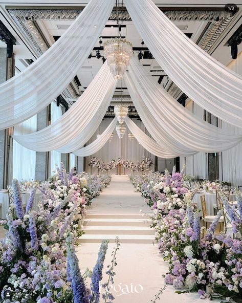 Light Purple And White Wedding Theme, Wedding Walkway, White Wedding Decorations, Wedding Color Pallet, Wedding Hall Decorations, Wedding Reception Backdrop, Dream Wedding Decorations, Luxury Wedding Decor, Wedding Planning Decor