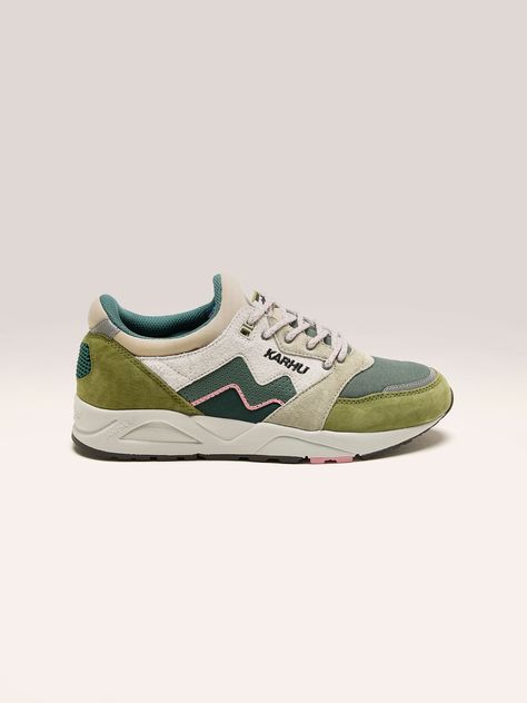 The Karhu Aria 95 lifestyle sneaker has a lycra mono sock construction and a suede upper with water-repellent mesh. Karhu Sneakers, Polo Shoes, Birkenstock Men, Ballerina Heels, Boys Denim, Girls Denim, Classic Shoes, Mens Sandals, Mens Denim