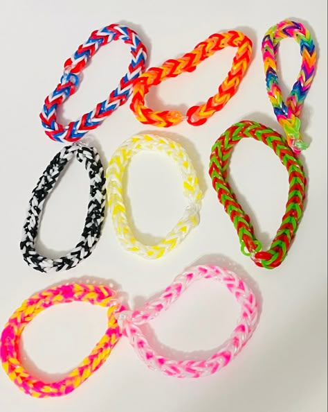 Rubber Band Bracelet Color Ideas, Bracelets Colors Ideas, Loom Bands Ideas, Loom Bracelets Ideas, Rainbow Loom Ideas, Diy Rubber Band Bracelet, Bracelets Colors, Loom Band Patterns, Rainbow Loom Bracelets Easy