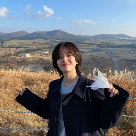 Lee Joo Young Hair, Lee Jooyoung, Shortish Hair, Tomboy Haircut, Lee Joo Young, Short Hair Tomboy, Korean Short Hair, Asian Short Hair, Hair Inspiration Short