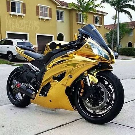 Golden Bike, Heavy Bike, Yamaha Motorbikes, Yamaha Sport, Gold Wheels, Custom Street Bikes, Custom Sport Bikes, Yamaha R6, Yamaha Motor