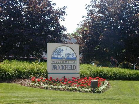 Brookfield WI Market Report - Whether you're looking for lots for sale for business or pleasure, Brookfield WI in Waukesha County is a perfect fit. Brookfield Wisconsin, Oconomowoc Wisconsin, Remax Real Estate, Buying A Condo, Free To Use Images, Entrance Sign, New Condo, Lots For Sale, First Time Home Buyers