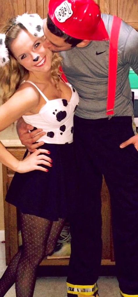 DIY Couples Halloween Costume Ideas - Dalmation and Fireman Cute Couple Costume Halloween Costumes Diy Couples, Cute Couples Costumes, Couples Halloween Costume Ideas, Couples Halloween Costume, Cheap Halloween Costumes, Couple Costume, Cheap Halloween, Diy Costume, Couples Halloween