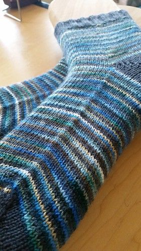 Helical Knitting, Sock Recipe, Socks Knitting, Boot Toppers, Yarn Skein, Yarn Craft, Sock Knitting, Sock Knitting Patterns, Knitted Socks