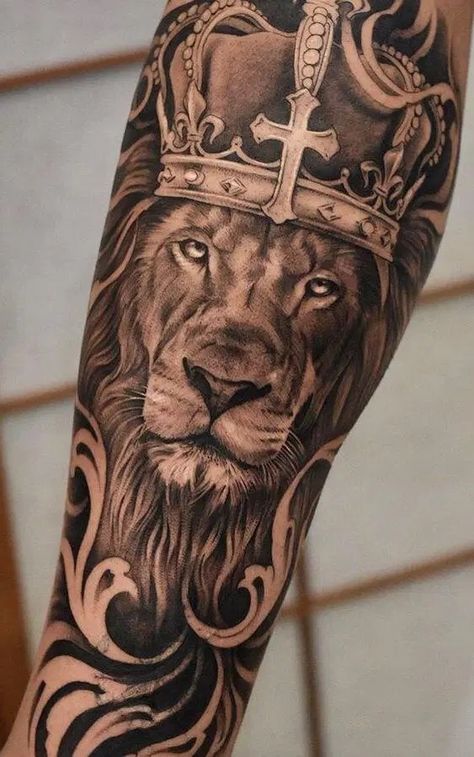 Honeycombs Drawings, Lion Shoulder Tattoo, Tattoo Fe, Lion Forearm Tattoos, Tattoos 2023, Lion Tattoo Sleeves, Mens Lion Tattoo, Crown Tattoo Design, Lion Head Tattoos