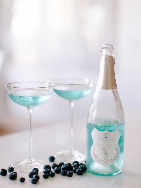 Aqua Christmas, Tiffany Party, Girls Tea Party, Lake Tahoe Weddings, Tahoe Wedding, Adult Drinks, Sparkling Wine, Tiffany Blue, Mixology