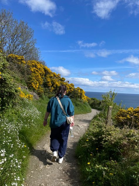 ireland • hiking • walk • summer • cliff walk • outfits • inspo • ideas • aesthetic Walk Outfits, Ireland Hiking, Ideal Life, Manifestation Journal, Ideas Aesthetic, Vision Board, Hiking, Quick Saves