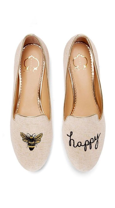 Be Happy!                                                       … Daily Shoes, Cheap Toms Shoes, Bee Happy, Vans Sneakers, Crazy Shoes, Shoes Outlet, Shoe Obsession, Shoe Lover, Toms Shoes