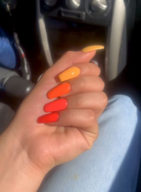 Orange Multi Color Nails, Olive Nails, October Nails, Orange Nails, Colorful Nail Designs, Nail Designs Summer, Perfect Nails, Swag Nails, Green And Orange