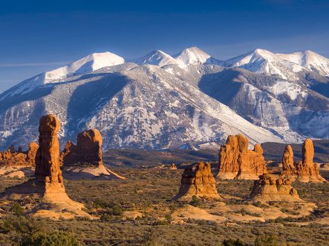 The area surrounding and inside the Wasatch Mountains will hold the most precipitation, while other areas of Utah are known for their arid climatic properties. Description from spynenorthernutahgeo.blogspot.com. I searched for this on bing.com/images Arizona Hiking, Utah Travel, National Parks Usa, Utah National Parks, Arches National Park, Rock Formations, Best Hikes, Road Trip Usa, Travel And Tourism