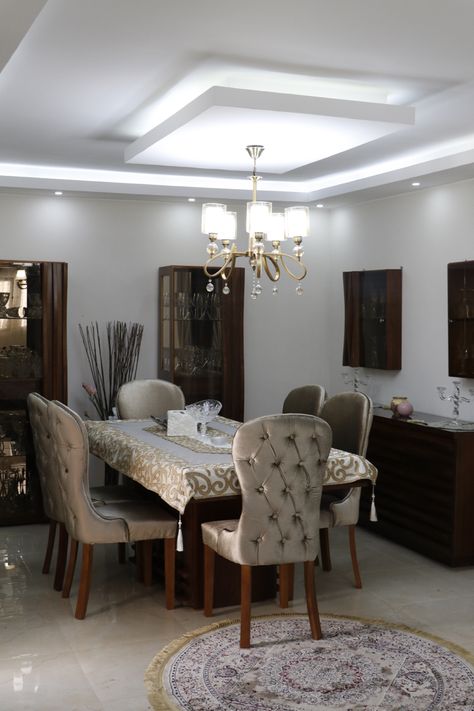 Dinning Room Gypsum Ceiling Design, Interior Gypsum Design, Dining Gypsum Ceiling Design, Pop Ceiling Design For Kitchen, Dining Room Gypsum Ceiling Ideas, Gypsum Ceiling Living Room, Gypsum Ceiling Kitchen, Best Gypsum Ceiling Designs, Ceiling Pop Design Living Rooms