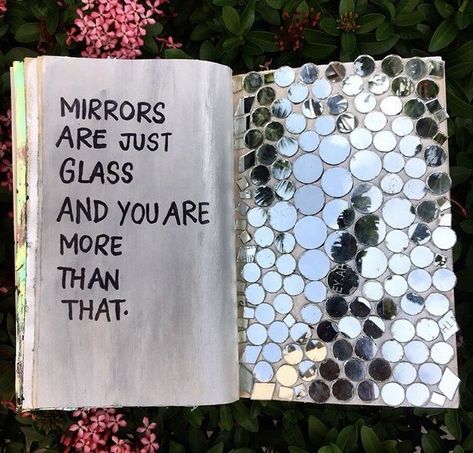 Mirror Journal Ideas, Decorating Notebooks Pages, Messy Journal, Art Journal Ideas, Book Journals, Kunstjournal Inspiration, Ideas Journal, Porsche Car, Pinterest Art