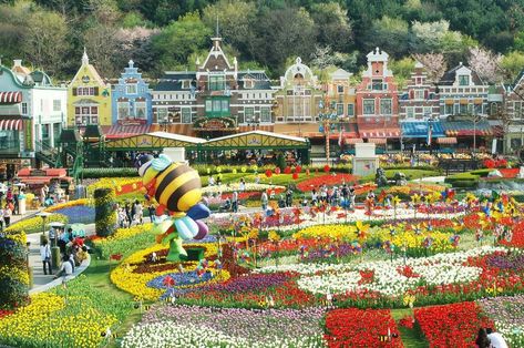 Everland Korea, Theme Park Map, South Korea Travel, Tulip Festival, Korea Travel, Spring Festival, Filming Locations, Incheon, Amusement Park