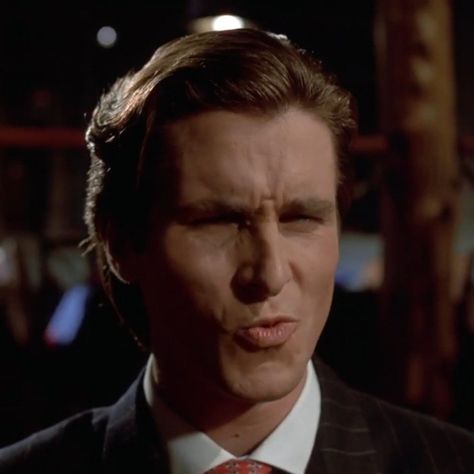 Sigma Patrick Bateman, Boys Covering Face, Black Mask Aesthetic, Funny Face Photo, Fb Profile Photo, Peaky Blinders Tommy Shelby, Haha Photos, Patrick Bateman, Funny Short Video Clips