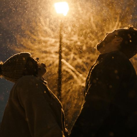 Dancing under the street lights with Jenna & Jake tonight ✨🥹 Feeling like I love this snow right now buttt I’m sure I will wake up shaking my head- regardless needed this creative shoot to inspire my mind & be creative!!! Seriously sooo much fun!! ♥️ thank goodness Jenna & I live so close!! Dancing In The Snow, Snow Dance, Creative Shoot, Street Lights, Be Creative, Street Light, My Mind, Inspire Me, Need This