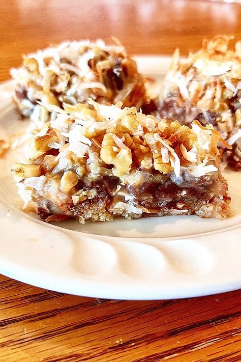 Ritz Seven Layer Bars Ritz Seven Layer Bars, Ritz Cracker Bars, Seven Layer Bars, 7 Layer Bars, Layer Bars, Cookie Bar, Best Bakery, Bar Recipes, Butterscotch Chips