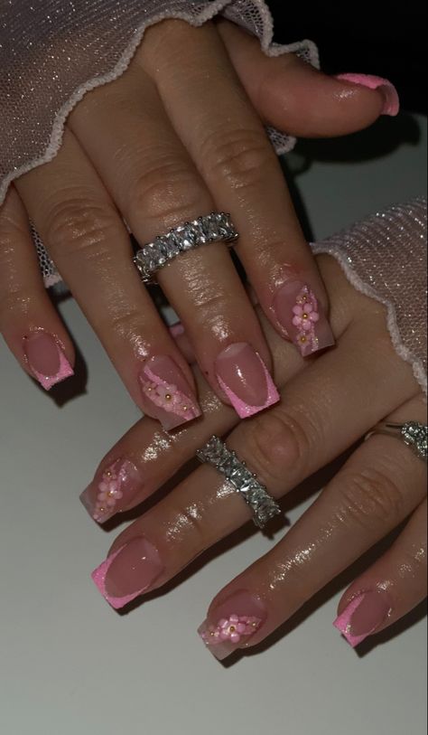 Pink Tip Nails, Quinceanera Nails, Acrylic Toe Nails, Simple Gel Nails, Girly Acrylic Nails, Cute Acrylic Nail Designs, Short Square Acrylic Nails, Acrylic Nails Coffin Pink, Unique Acrylic Nails