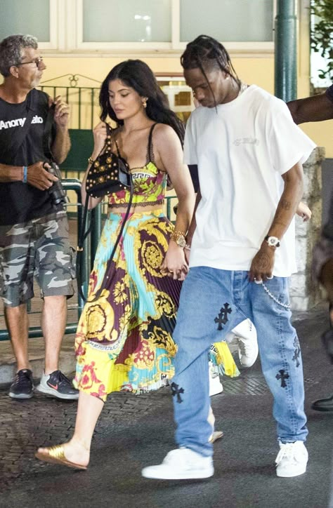 Kylie And Travis Scott, Kylie Jenner And Travis Scott, Travis Scott Outfits, Travis Scott Fashion, Kylie Travis, Couples Style, Kylie Jenner Outfits, Black Men Street Fashion, Men Street Fashion