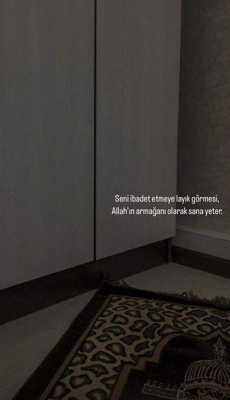 Namaz Motivation, Namaz Story, Vintage Phone Case, Quran Wallpaper, Short Islamic Quotes, Turkish Language, Islam Hadith, Beautiful Love Pictures, Islamic Quotes Wallpaper