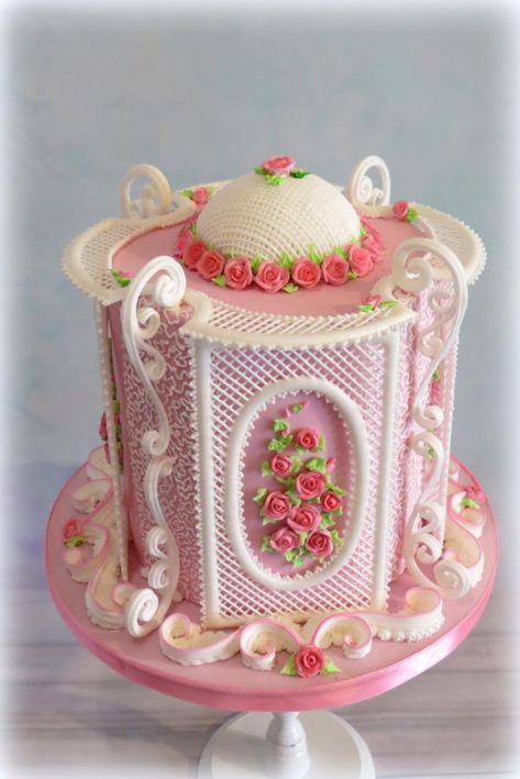 Cottage Core Cakes, Royal Icing Cakes, Royal Cakes, Ice Cake, Royal Icing Decorations, Special Occasion Cakes, Pretty Birthday Cakes, Cute Birthday Cakes, Just Cakes