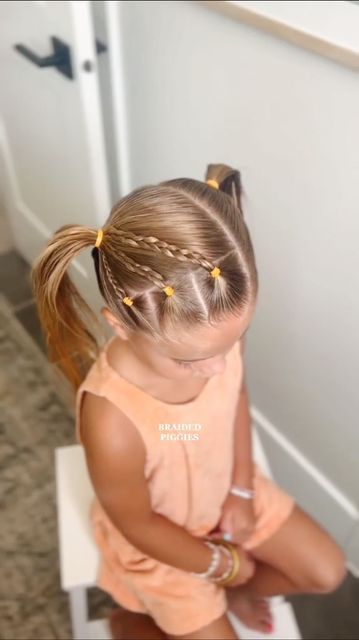 Aynsley Ovard Jorgensen on Instagram: "A simple twist on easy piggies!! Mamas, are we ready for school?!? What hairstyles are we looking for?! 🧡🧡🧡 #hairstyle #toddlerhairstyles #toddlerhair #viralhair #easyhairstyles #schoolhair #pigtails #hairideas #youngmom" Girl Pigtail Hairstyles, Girls Ponytail Hairstyles Kids, Pig Tails Hairstyles Kids, Pigtail Hairstyles For Kids, Girls Simple Hairstyles, Aynsley Ovard, Toddler Pigtails, Aria Hair, Easy Toddler Hairstyles