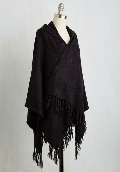 Black Plus Size Winter Shawl Composed of a super soft black knit, and flaunting a heartwarming hood this black shawl is designed to fit plus sizes. fringed hemline makes this winter shawl ideal adornment for a foliage-admiring fashionista.#PlusSizeShawls #PlusSizeWraps #PlusSizeWinterWrap Dark Mori Fashion, Cozy Dress Outfit, Strega Fashion, Dark Mori, Knit Scarves, Mori Fashion, Vintage Shawls, All Black Fashion, Mori Girl Fashion