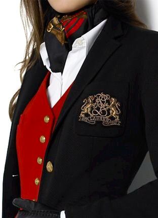 There's something about a Guardsman Red vest! Ralph Lauren Scarf Styling, Money Fashion, Preppy Winter, Ralph Lauren Style, Elegant Styles, Looks Chic, Yacht Club, Equestrian Style, 가을 패션