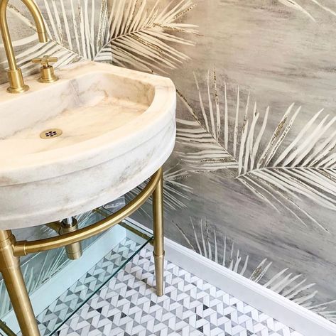 Marble Systems Inc. on Instagram: “Powder room is where you can let loose with some big design gestures. And @a.k.nackfordesign did just that! Our Studio Mosaic Collection…” Cement Tiles Bathroom, Console Sink Bathroom, City Bathroom, Marble Sink Bathroom, Small Powder Room Ideas, City Bathrooms, Powder Room Sink, Small Powder Room, Powder Room Wallpaper